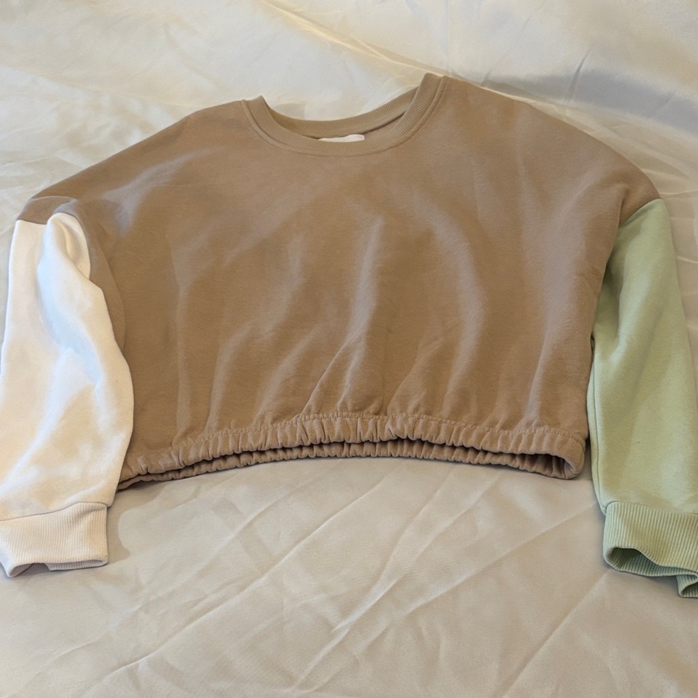 PRE LOVED Cropped Colorblock Sweatshirt in Taupe, Cream & Mint Size L
